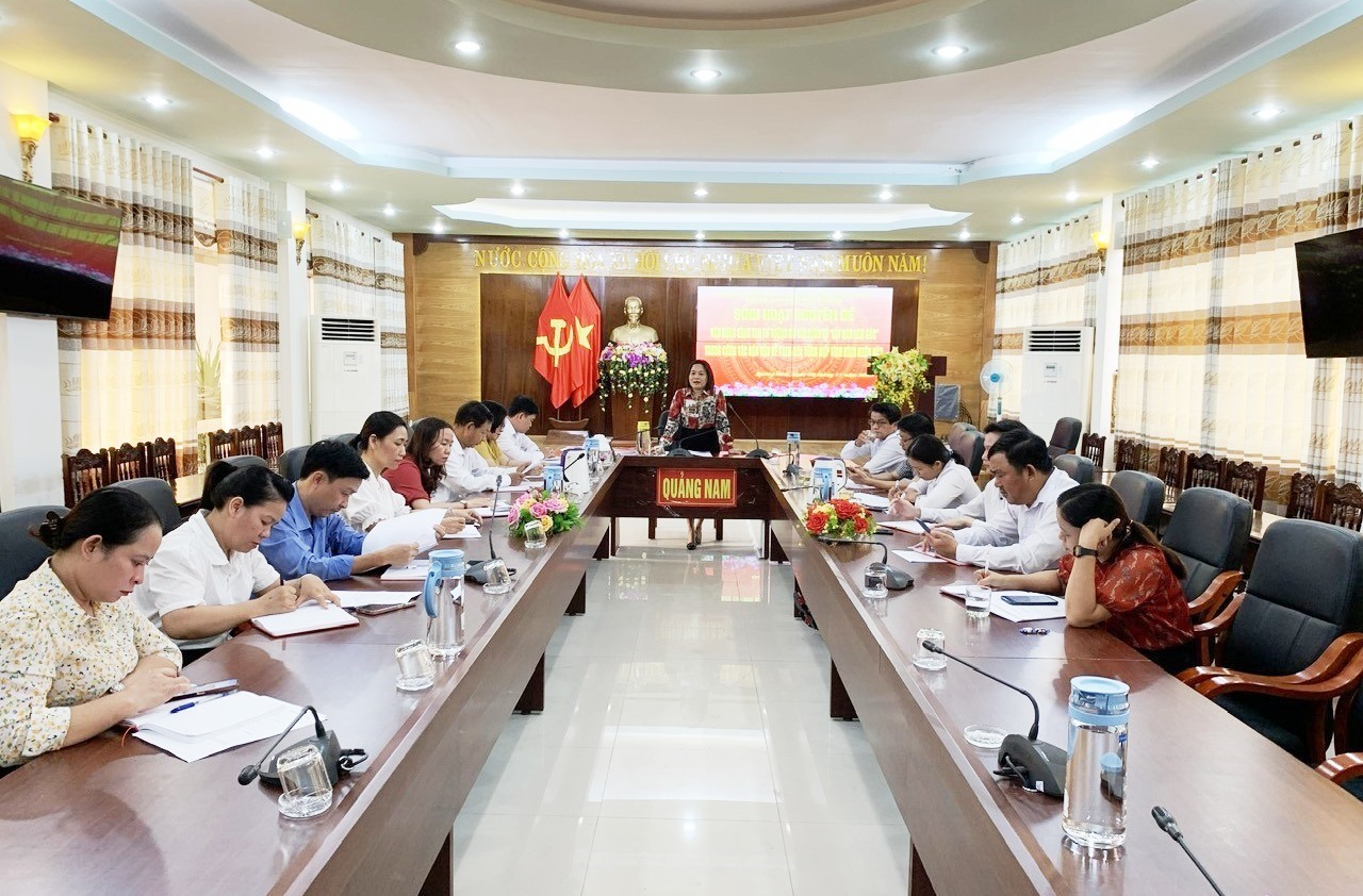 Principles for organizing the apparatus of specialized advisory and support agencies of provincial and centrally-affiliated People's Committees in Vietnam